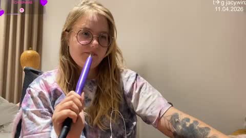 jacywinslat online show from 11, 4, 2026