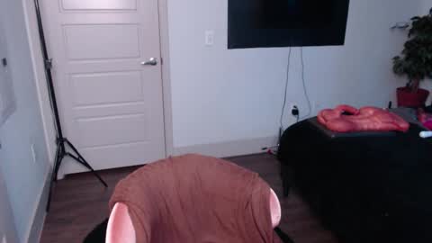 Jade online show from 19, 11, 2025