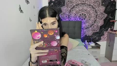   online show from 26, 1, 2025