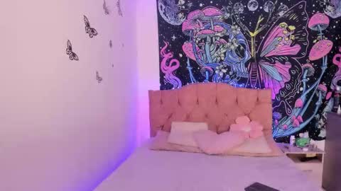   online show from 27, 11, 2025