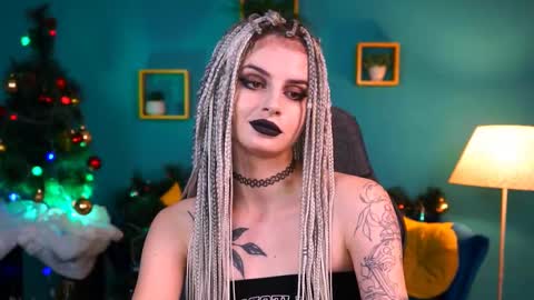 Snapshot of jade_castle chatting on 18, 12, 2024 jade_castle online show from 18, 12, 2024