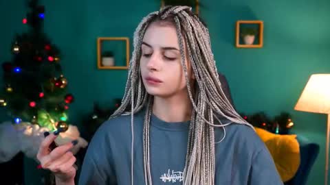 Snapshot of jade_castle chatting on 19, 12, 2024 jade_castle online show from 19, 12, 2024