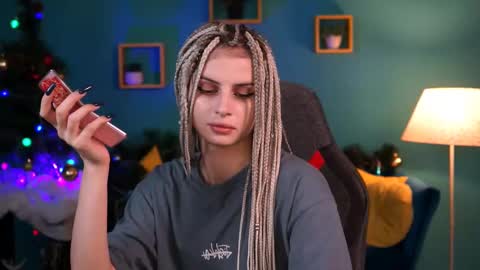 Snapshot of jade_castle chatting on 21, 12, 2024 jade_castle online show from 21, 12, 2024