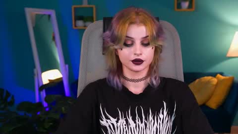 Snapshot of jade_castle chatting on 5, 2, 2025 jade_castle online show from 5, 2, 2025