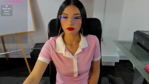 Snapshot of jade_connor chatting on 6, 7, 2026 jade_connor online show from 6, 7, 2026