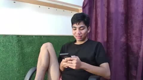 Snapshot of jade_kaizo chatting on 6, 1, 2025 Jade online show from 6, 1, 2025