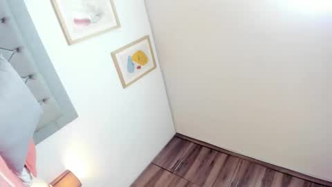 Snapshot of jade_obi chatting on 13, 11, 2025 Jade smile online show from 13, 11, 2025