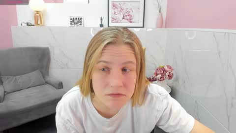 Jade online show from 5, 12, 2024