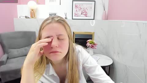 Jade online show from 20, 12, 2024