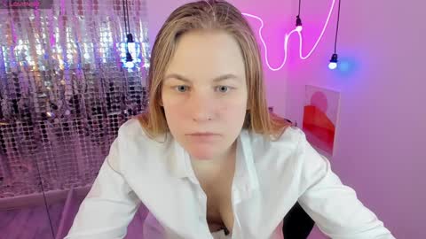 Jade online show from 8, 2, 2025