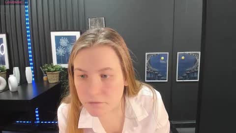 Jade online show from 22, 2, 2025