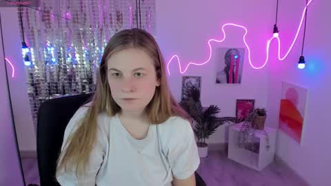 Jade online show from 9, 3, 2025