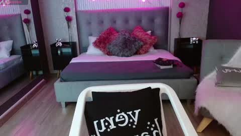 Snapshot of jade_storm_ chatting on 19, 1, 2025 JADE online show from 19, 1, 2025