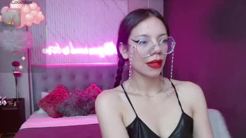 Snapshot of jade_storm_ chatting on 18, 2, 2025 JADE online show from 18, 2, 2025