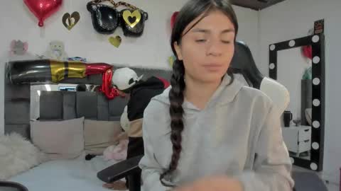 Jade online show from 15, 2, 2026