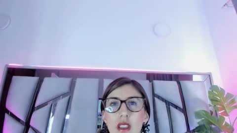 Snapshot of jade_white_ chatting on 26, 11, 2025 jade white online show from 26, 11, 2025