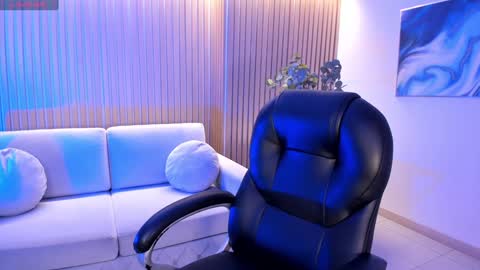 JADE EVANS online show from 14, 12, 2024