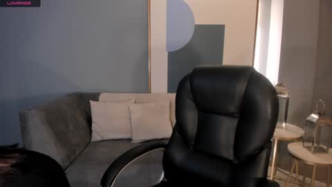 JADE EVANS online show from 21, 12, 2024