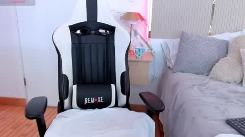 Jadeh online show from 29, 1, 2025