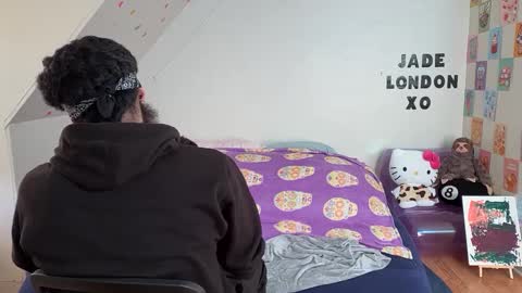 Jade online show from 23, 2, 2025