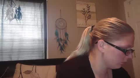 JadeLuv online show from 9, 2, 2025