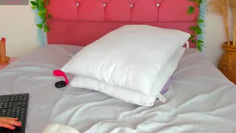 jadiya   Hot online show from 7, 3, 2025