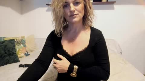 elena online show from 13, 2, 2025