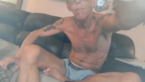 Snapshot of jah987654321 chatting on 15, 2, 2025 James online show from 15, 2, 2025