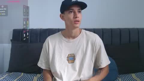 Hi guys im new 3 online show from 14, 11, 2025