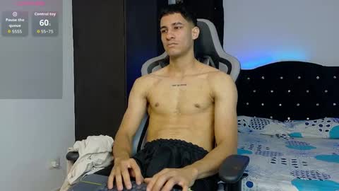 Snapshot of jakemonroe1 chatting on 5, 6, 2026 JakeMonroe online show from 5, 6, 2026