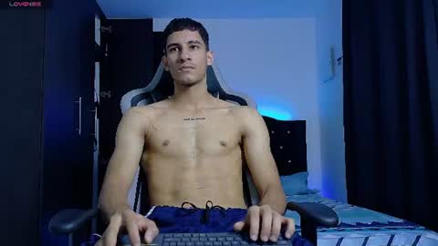 Snapshot of jakemonroe1 chatting on 17, 6, 2026 JakeMonroe online show from 17, 6, 2026