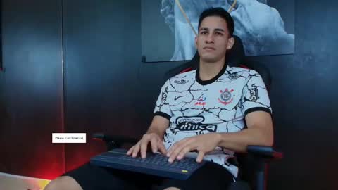 Snapshot of jakemoxley chatting on 18, 9, 2025 JakeMoxley online show from 18, 9, 2025