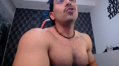 JakeSkye online show from 28, 2, 2025