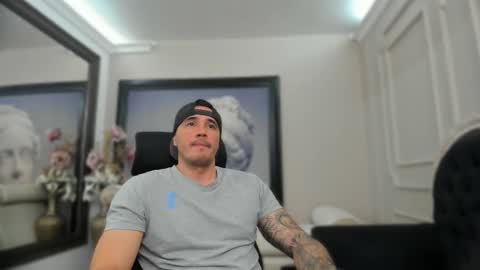 jakestone_1 online show from 28, 10, 2025