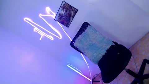 Snapshot of jam_bigcock69 chatting on 14, 6, 2026 Jam online show from 14, 6, 2026
