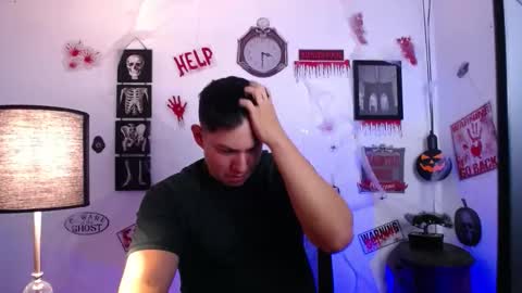 Snapshot of james_cr chatting on 31, 10, 2025 james_cr online show from 31, 10, 2025