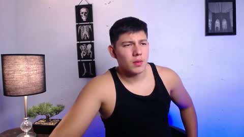 Snapshot of james_cr chatting on 8, 11, 2025 james_cr online show from 8, 11, 2025