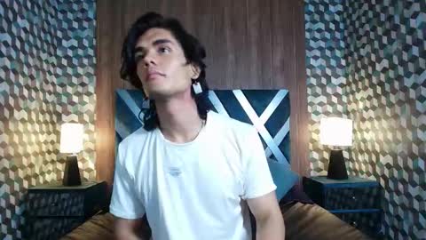 Snapshot of james_morrisonm chatting on 20, 12, 2025 james_morrisonm online show from 20, 12, 2025