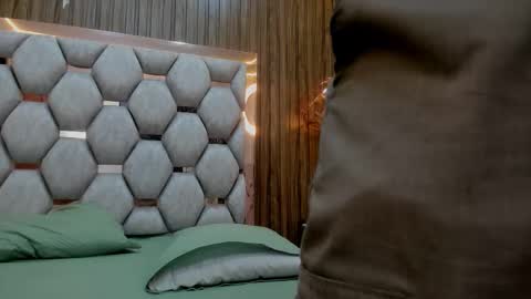 James Walsh online show from 22, 2, 2026