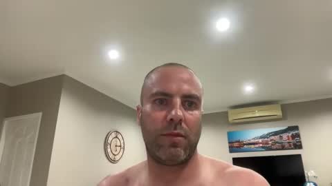 Snapshot of jamese85 chatting on 16, 12, 2025 Just4You online show from 16, 12, 2025