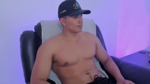 James Gray online show from 28, 2, 2025