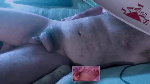 Snapshot of jameshetfield450 chatting on 23, 1, 2025 James Clapeyron online show from 23, 1, 2025