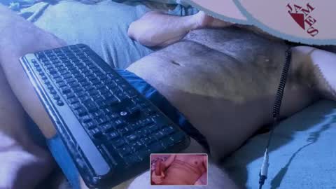 Snapshot of jameshetfield450 chatting on 15, 2, 2025 James Clapeyron online show from 15, 2, 2025