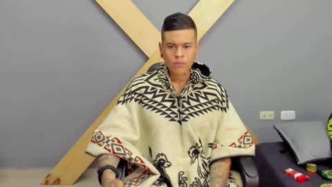 Jamesinked  online show from 23, 12, 2024