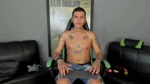 Jamesinked  online show from 15, 1, 2025
