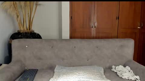 Jamesinked  online show from 19, 12, 2025