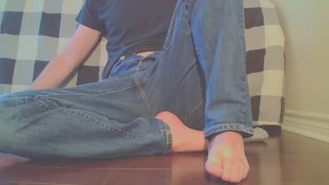 Snapshot of jamesknight57 chatting on 2, 2, 2026 James online show from 2, 2, 2026