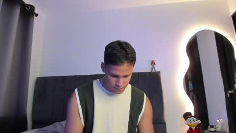 Snapshot of jamesowenn chatting on 7, 6, 2026 James Owenn online show from 7, 6, 2026