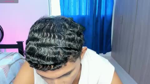 Snapshot of jamess_blanco chatting on 25, 11, 2025 jamess_blanco online show from 25, 11, 2025