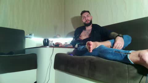 Robbie online show from 22, 2, 2025